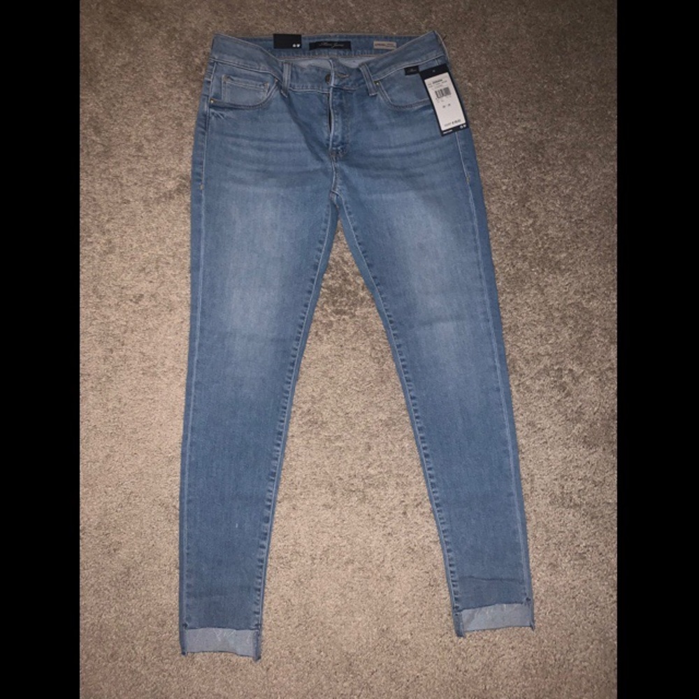 Mavi Jeans